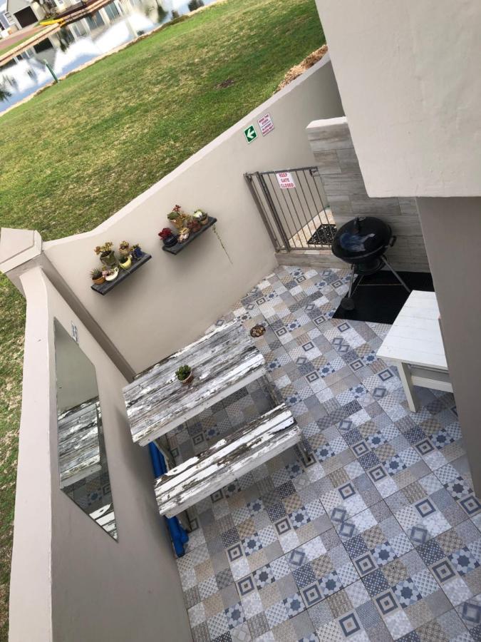 The Ark Guesthouse At Marina Martinique Jeffreys Bay Kültér fotó