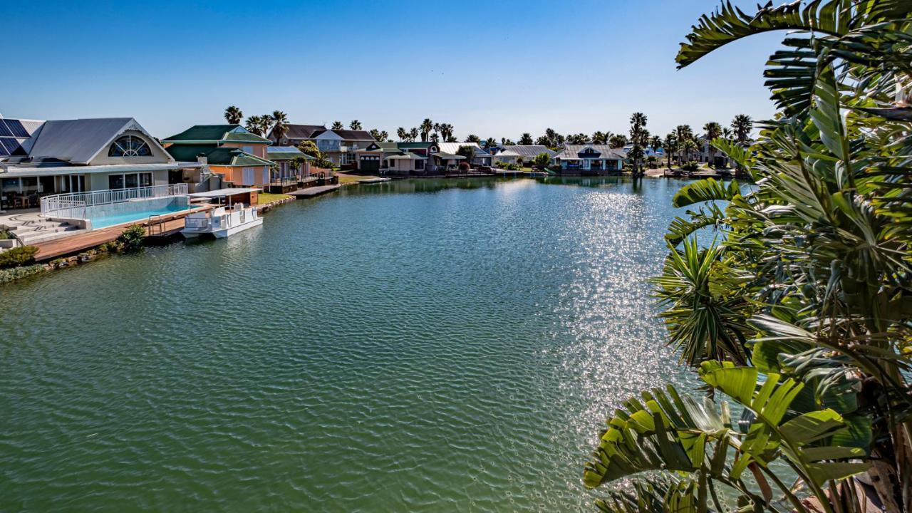 The Ark Guesthouse At Marina Martinique Jeffreys Bay Kültér fotó
