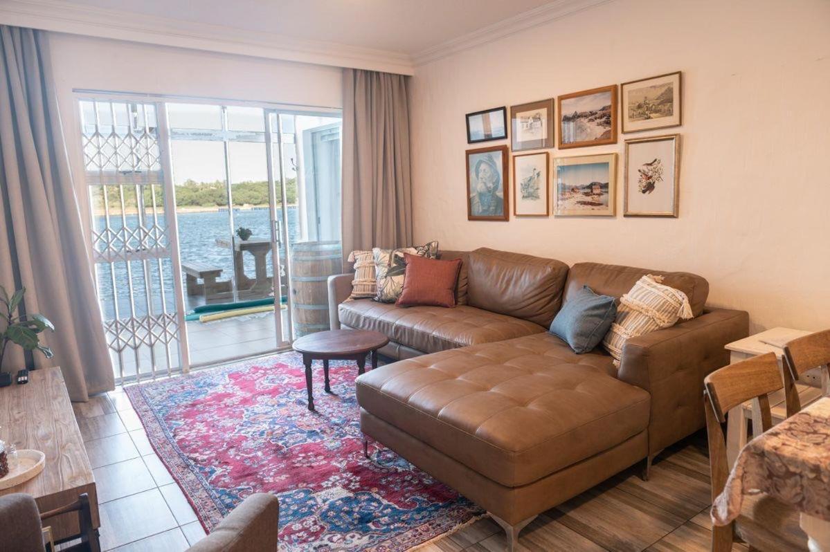 The Ark Guesthouse At Marina Martinique Jeffreys Bay Kültér fotó